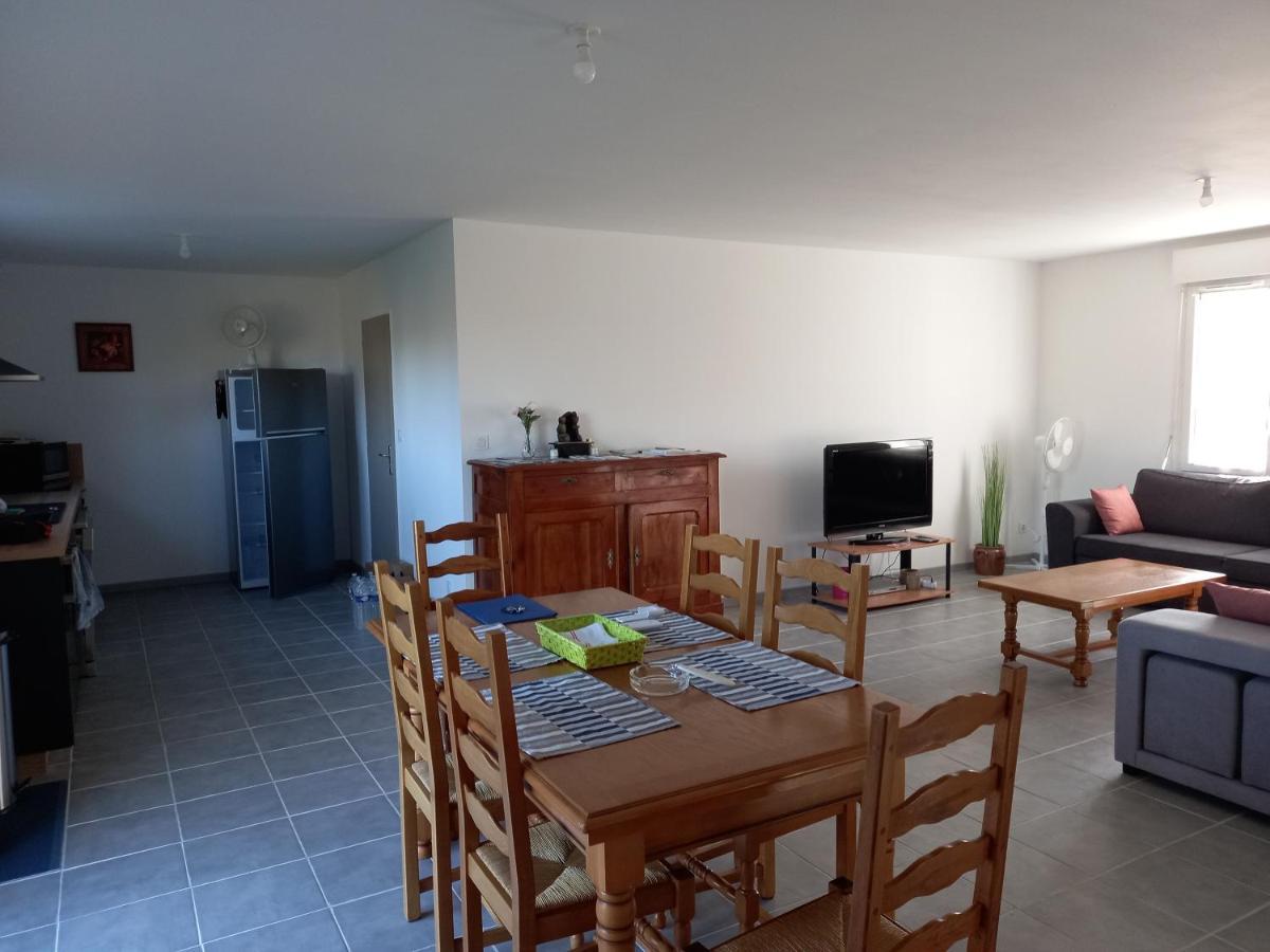 Villa Les Granges De Soulagnieux Et Sa Piscine Privee à Piégut-Pluviers Extérieur photo